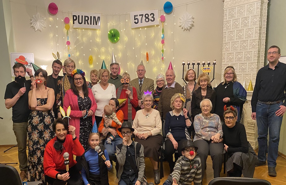 Purim in the branches of the TSKZ